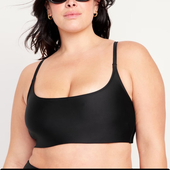 NWT OLD NAVY Scoop-Neck Bikini Swim Top Color: Black SIZE MEDIUM - Picture 7 of 9